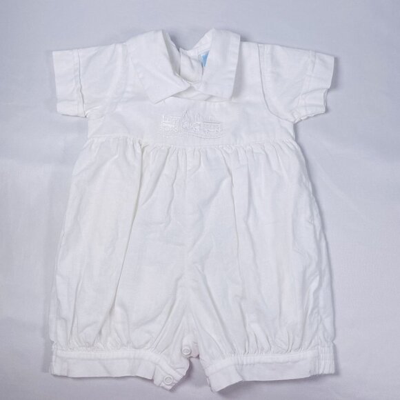 Vintage Baby Boy White Train Embroidered Bubble Shortalls Romper Outfit NB / 3m - Picture 4 of 11